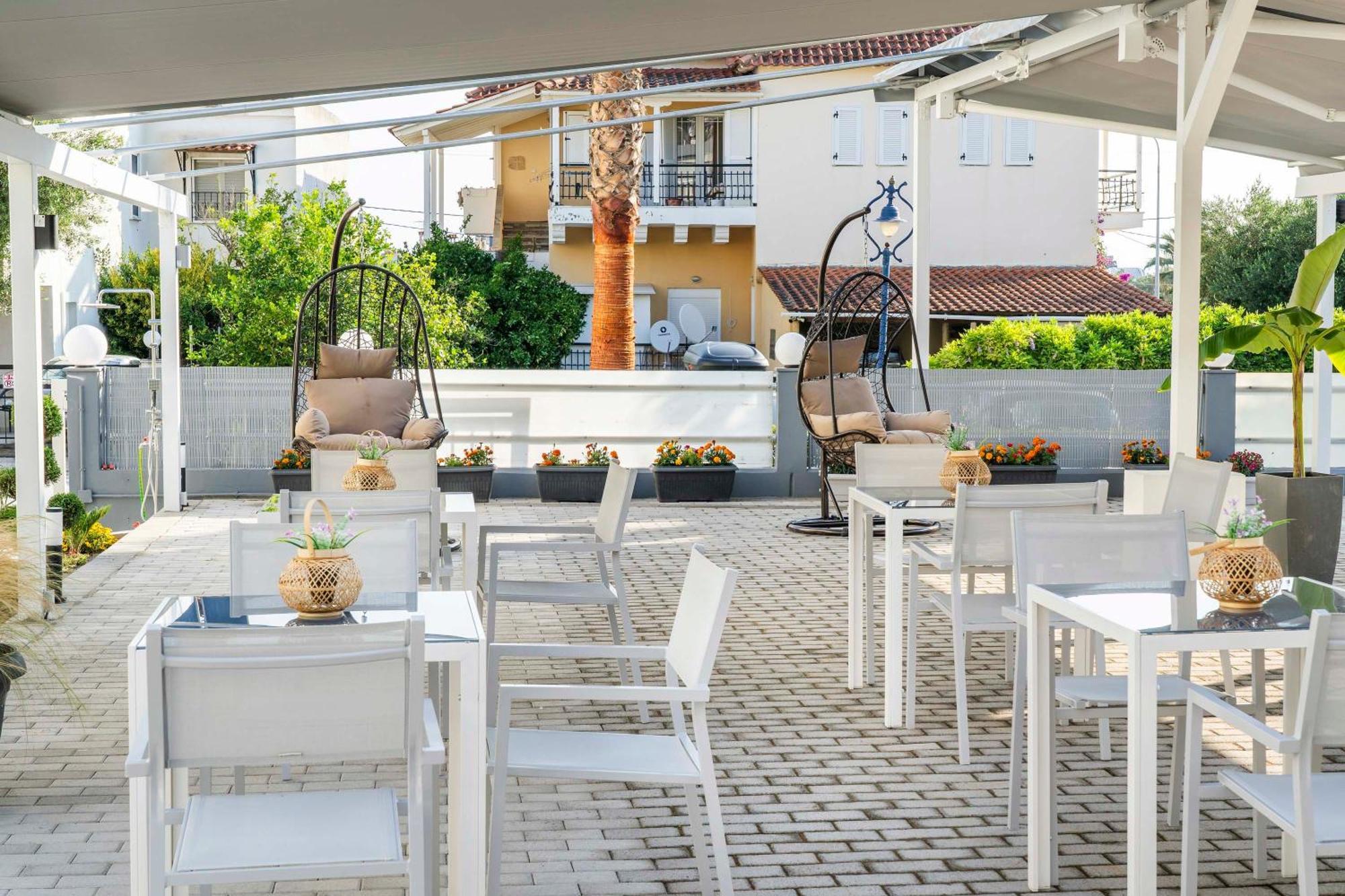 Akritas Hotel Pefkochori Ngoại thất bức ảnh