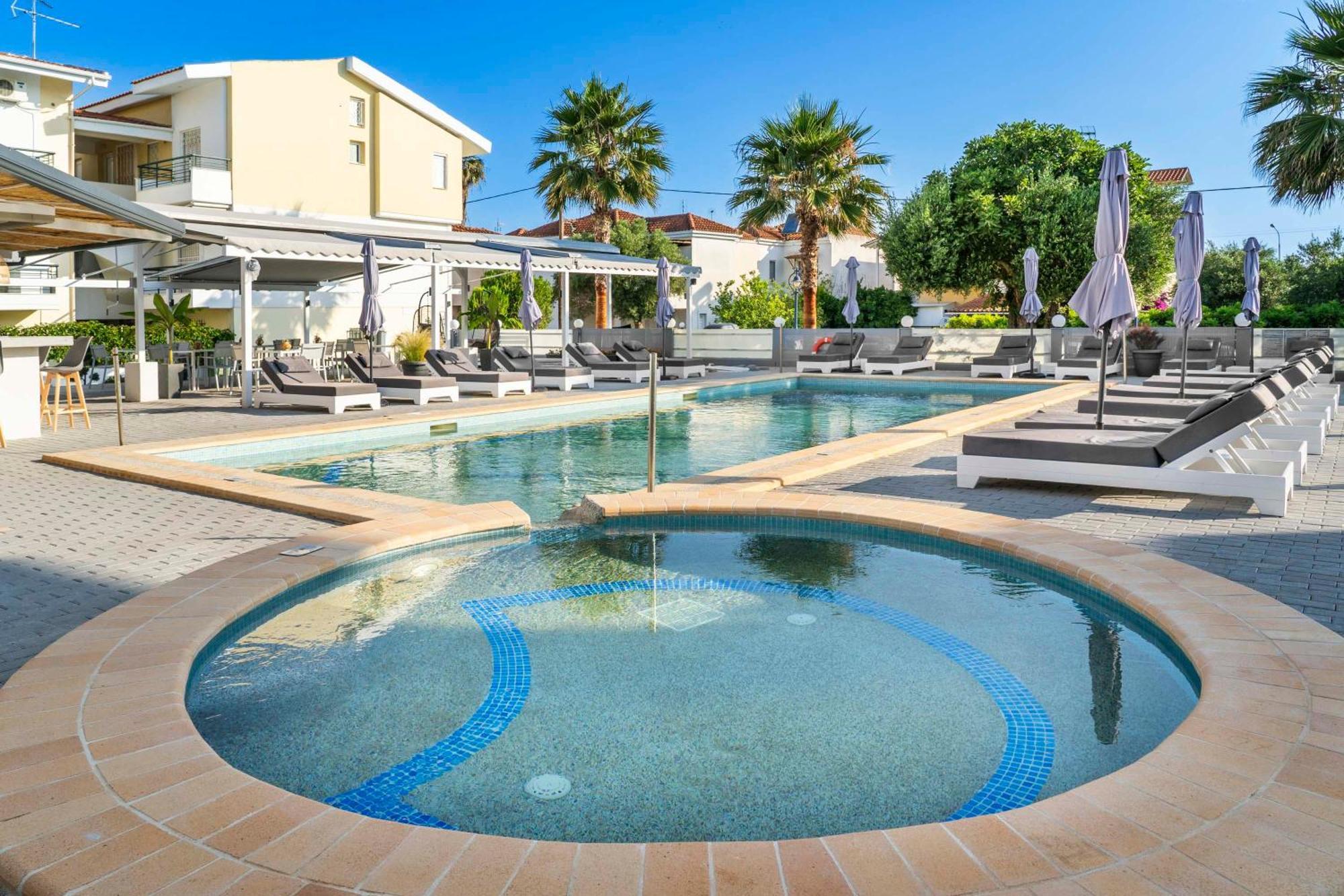 Akritas Hotel Pefkochori Ngoại thất bức ảnh